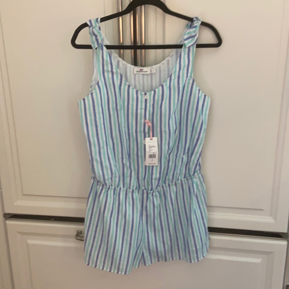 Vineyard Vines striped jumper, size small